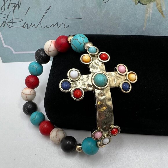 Silver Tone Hammered Cross Howlite Stretch Bracelet - Picture 1 of 5